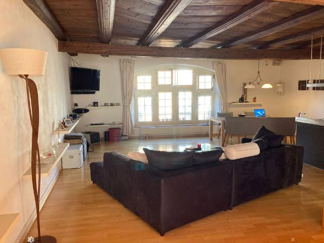 1.5 Zimmer, 80 m², 2. Stock