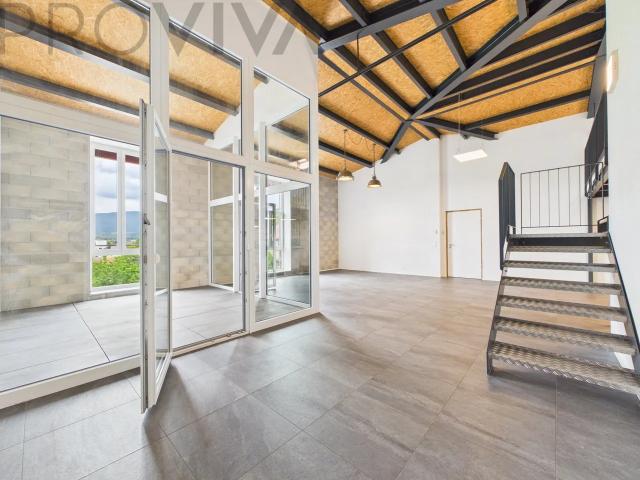 1.5 Zimmer, 90 m², 2. Stock