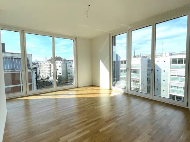 1.5 Zimmer, 93 m², 3. Stock