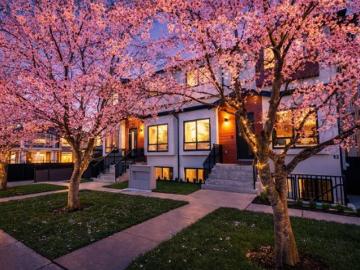 Greater Vancouver - Fireplace, Air conditioning