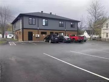 1 66 Greenwood Dr, Fredericton, NB, E3A 2P7 commercial for l.