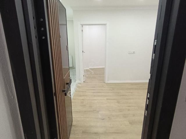 Katılım Ve Krediye Uygun Arnavutköy Mavigölde Satılık 1+1 Yüksek Giriş Kat Daire