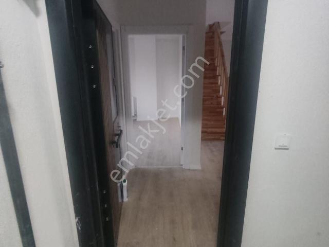 Katılım Ve Krediye Uygun Arnavutköy Mavigölde Satılık 2+2 Çatı Kat Dubleks Daire