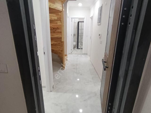 Katılım Ve Krediye Uygun Arnavutköy Mavigölde Satılık 4+2 Çatı Kat Dubleks Daire