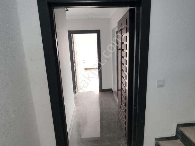 Uygun Krediyle Arnavutköy Taşoluk'ta Satılık 4+2 Çatı Kat Dubleks Daire