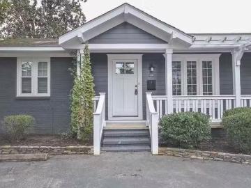 Southern Pines, Cave Spring Windsor Hills district Roanoke County Virginia, Cave Spring, Windsor Hills district Roanoke County Virginia, Roanoke County, Virginia, USA