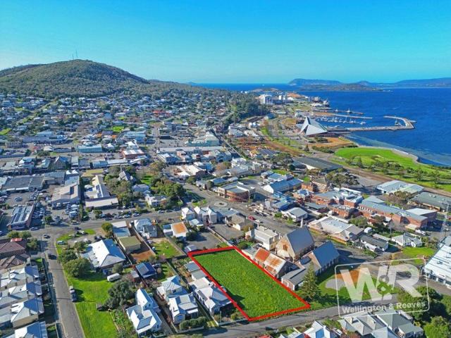 1,753SQM DEVELOPMENT SITE WALK TO TOWN!