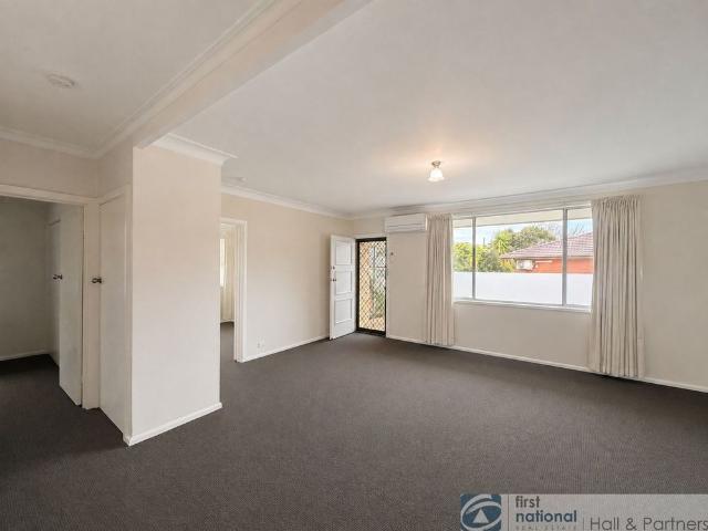 1 / 85 Cleeland Street, Dandenong