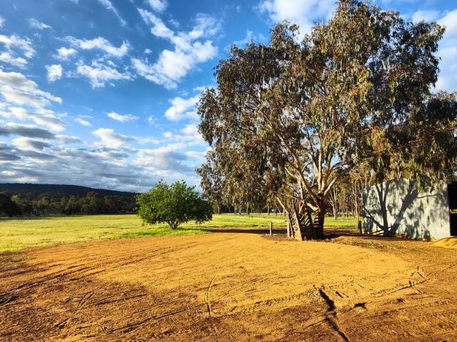 1.85ha Lifestyle Block with Shed, Services & Rural Charm Bakers Hill