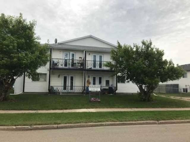 1 8 310 Avenue, Lloydminster, AB, T9V 1H9 house for sale | Listing ID A2300 | Royal LePage