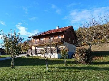 Haus kaufen in Untere Dorfstraße, Kukmirn - Parkplatz
