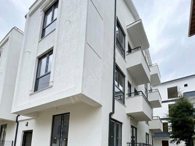 1.99 KREDİYLE MÜSTAKİL GİRİŞLİ VE BAHÇE KULLANIMLI 2+1 DAİRE