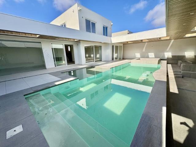 $ 1.900.000 Casa en Arriendo en Padre Hurtado 3 dormitorios 4 baños / Gestión y Propiedad