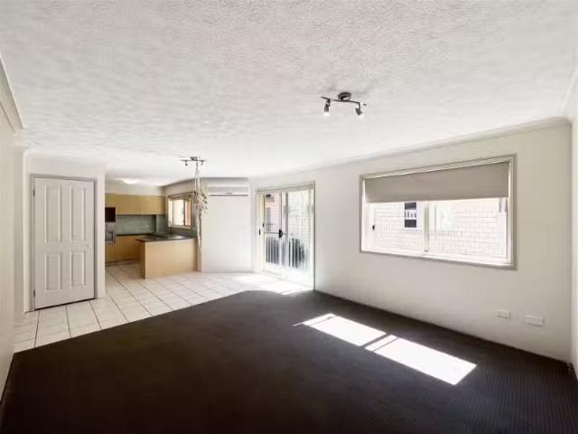 1 9 Gray St, TWEED HEADS WEST Apartment for rent Listed by Gr.