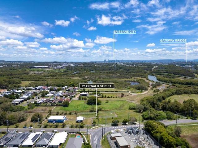 1.9 HECTARES 4 BEDROOM HORSE PROPERTY JUST 10kms FROM BRISBANE CBD