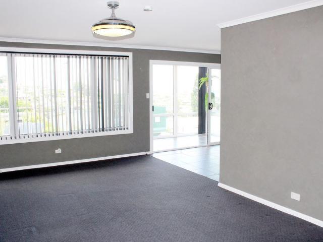 1 / 9a Seventh Avenue, TAS 7009, West Moonah