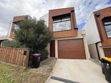 Moreland West, Melbourne, Victoria, Victoria