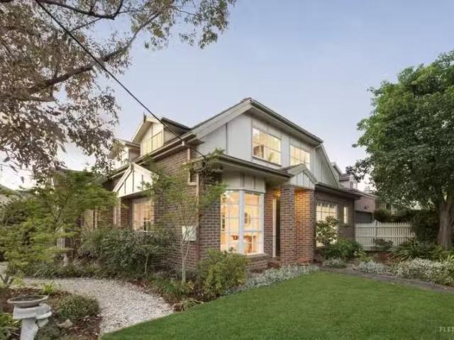 1A Wilson Street, Surrey Hills VIC 3127 Townhouse Auction