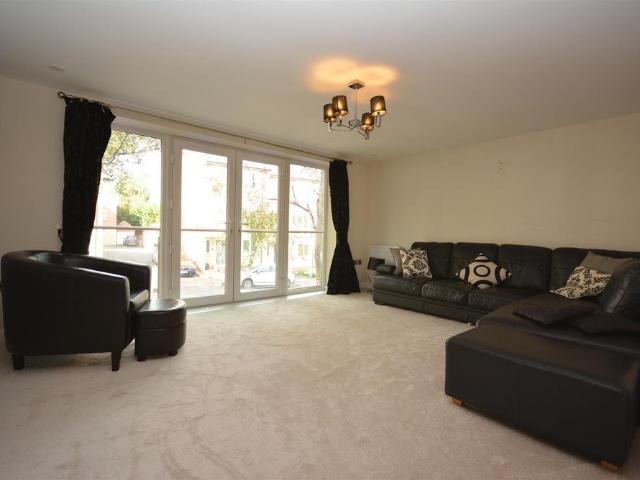 1a, Devonshire Avenue, Allestree, Derby, DE22 2AU