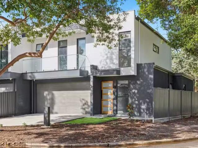 1A Hawthorn Crescent, CAMPBELLTOWN, SA 5074 House for Rent