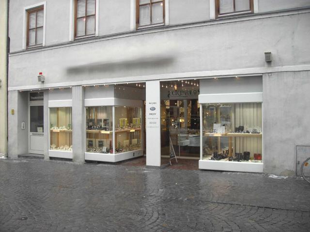 1A Lage Landshut: Repräsentative 120 m² Ladenfläche mit ca. 8,5m Glasfront