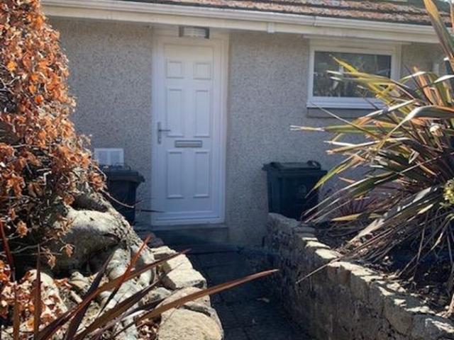 1A Park Road, Aberdeen, Cults AB15, 1 bed cottage to rent, £670 pcm | PrimeLocation