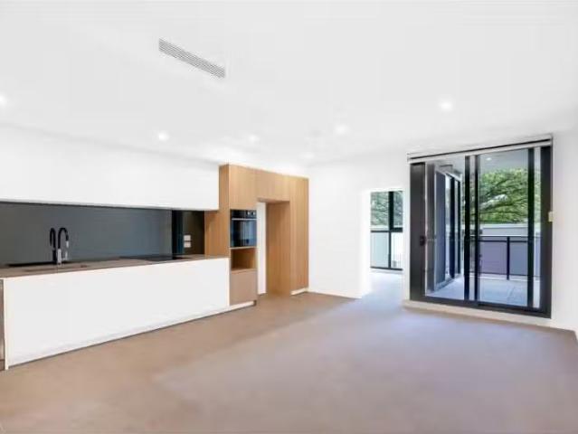 1B/327 Northbourne Avenue, Lyneham Apartment for rent Listed.