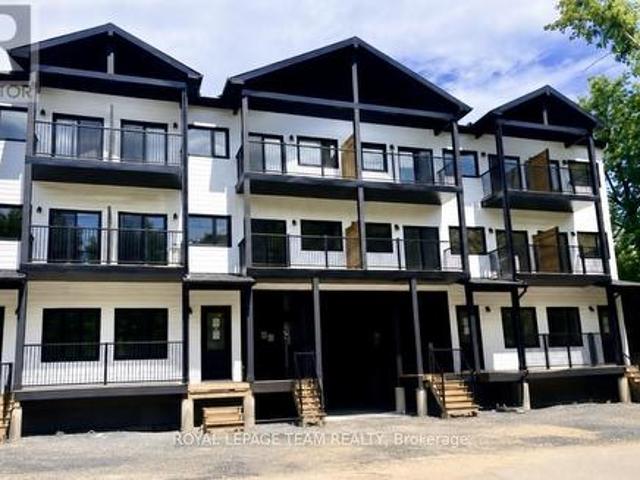 A 245 Bradford Street, Ottawa, ON, K2B 5Z5 house for lease | Listing ID X13507 | Royal LePage
