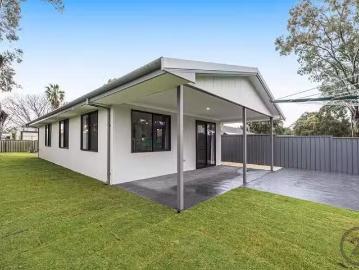 1B Leschenaultia Place, Pinjarra, WA 6208