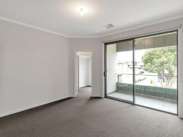 1B Mines Road, Campbelltown SA 5074