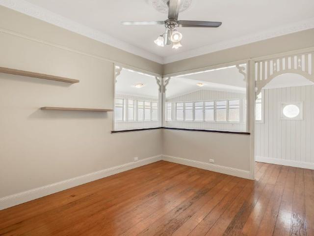 1B Norwood Street