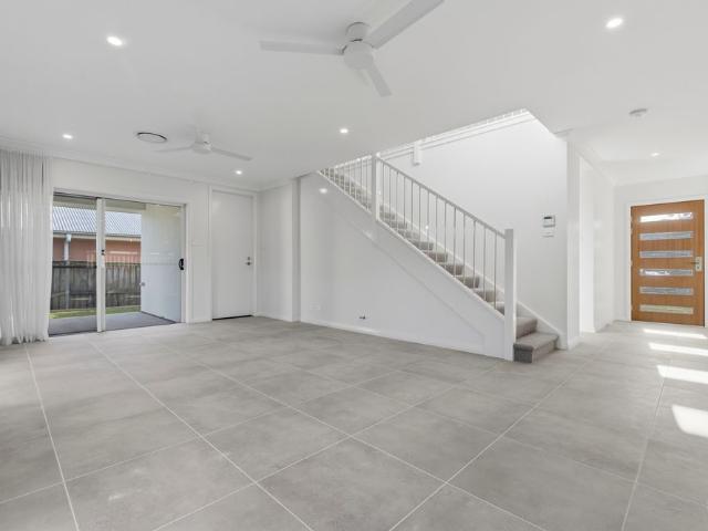 1B Ocean Street, North Avoca NSW 2260 House For Rent | Domain