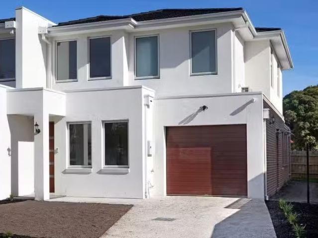 1B Osborne Avenue, Bentleigh VIC 3204 House For Lease