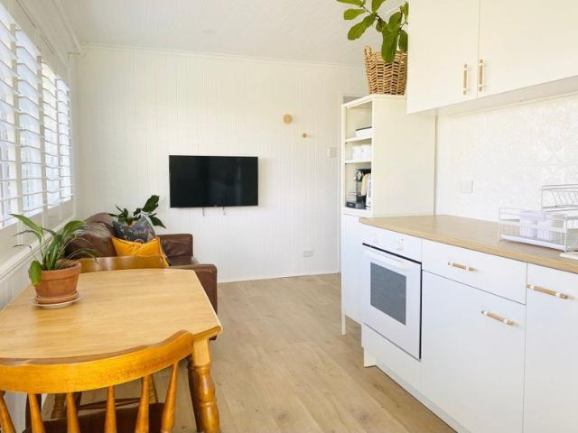 1Bed 1Bath Attached Granny Flat