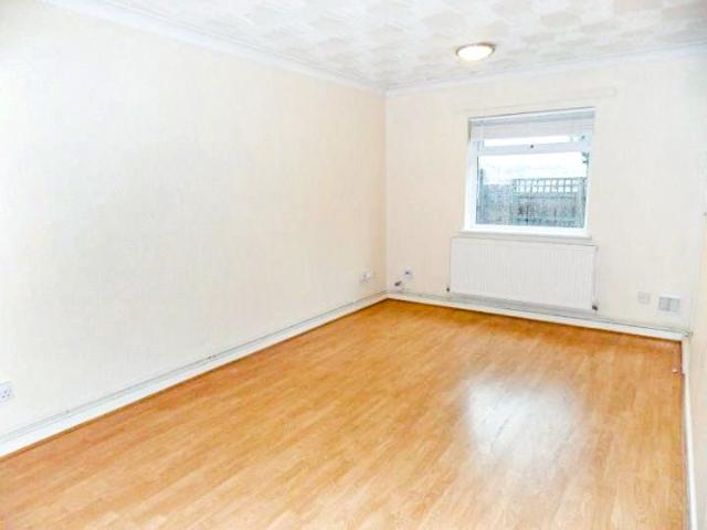 1beds Apartment