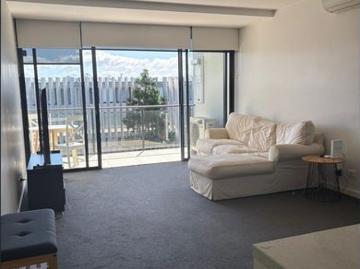 1BEDROOM TOP FLOOR APARTMENT SEMI FURNISHED