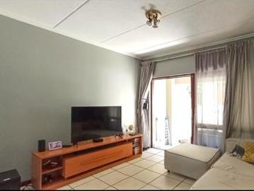 1bedroomed ground floor apartment w.