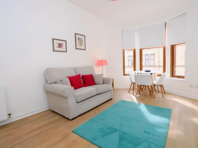 1Bedrooms, 1Bathrooms