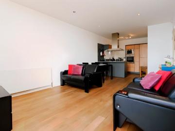 Glasgow, Glasgow and Clyde Valley - Balcony