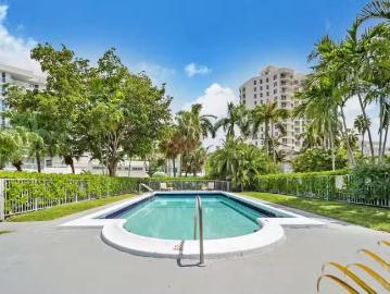 Bal Harbour village, Miami-Dade County, Florida, USA