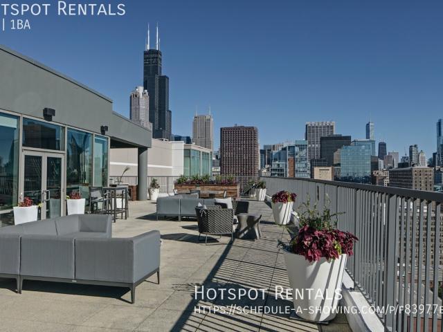 1BR at AMLI 900, Unit 1004