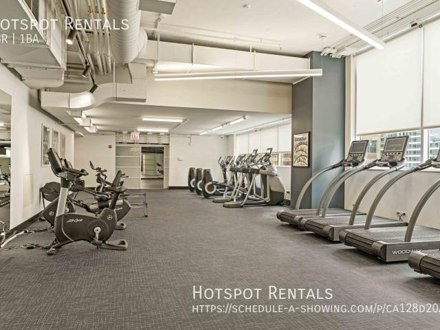 1BR at Burnham Pointe, Unit 1601