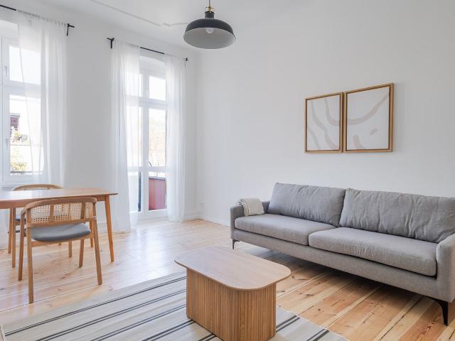 1BR | Kreuzberg, nr park & w/d, Berlin Amsterdam Apartments for Rent