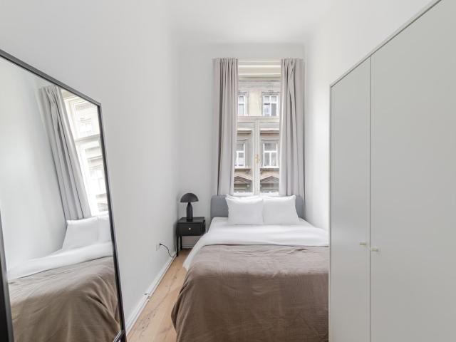 1BR | Mariahilf, w/d, nr Naschmarkt