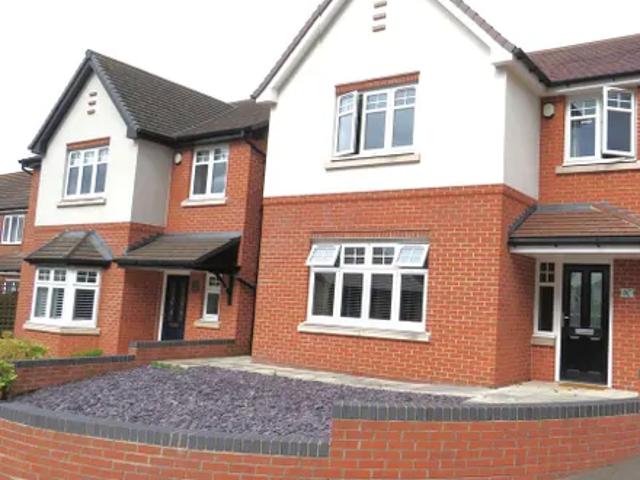 1D Little Sutton Grove, Little Sutton, B75 5PL, United Kingdom | 4 bed apartment for rent #124768017 | Rentberry
