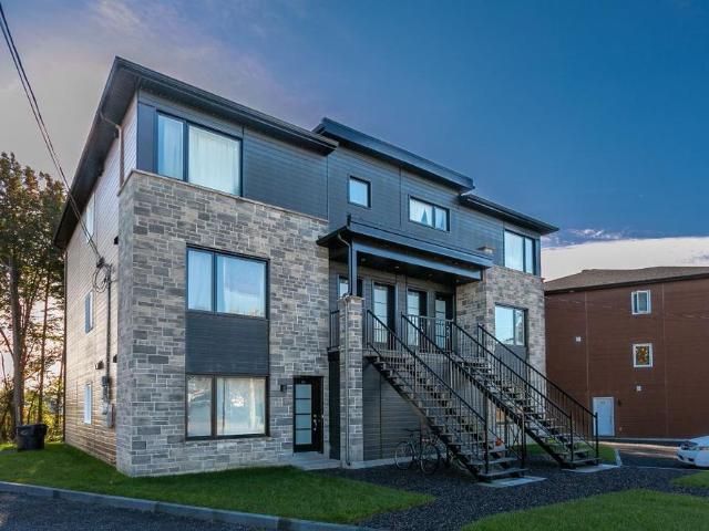 1ER MOIS GRATUIT: Condo à louer Pont Rouge