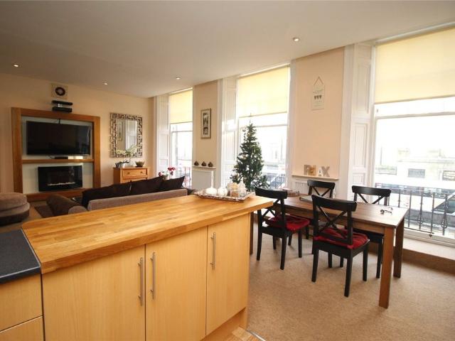1F, 3B West Maitland Street