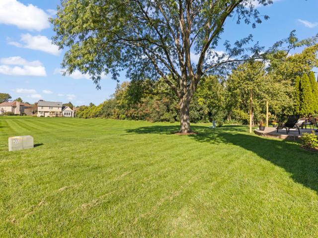 1n210 coventry drive
