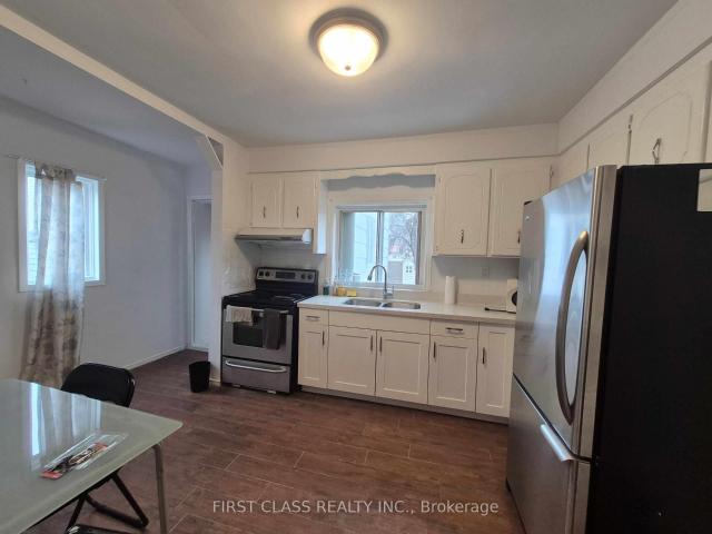 1st Floor 97 Bude Street in Toronto: Oakwood Village House for lease Toronto C03: MLS®# C13547022