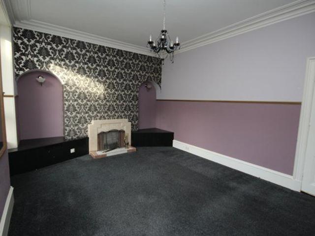 1st Floor Right, 30c Marischal Street, AB42 1HS, Peterhead